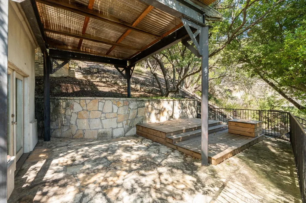 5310 Scenic View Drive Austin TX 78746