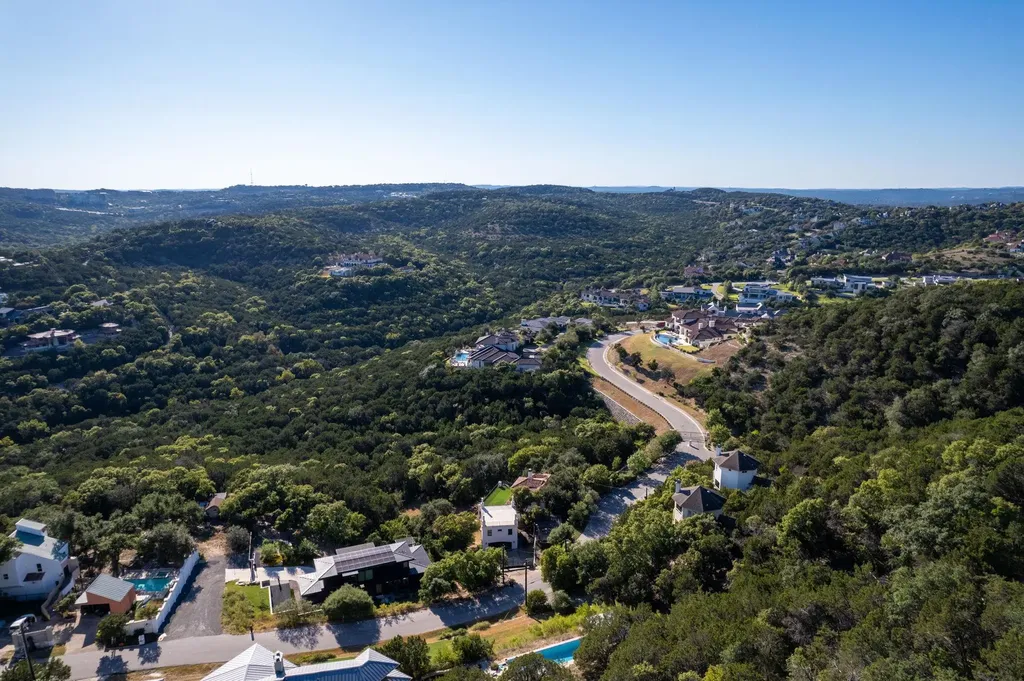 5310 Scenic View Drive Austin TX 78746