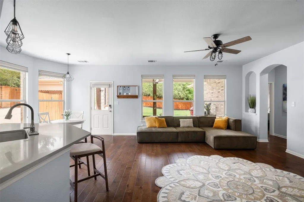 200 Lexington Drive Austin TX 78737