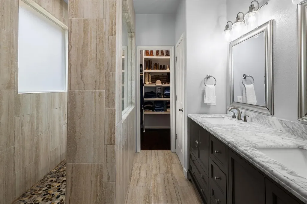 200 Lexington Drive Austin TX 78737