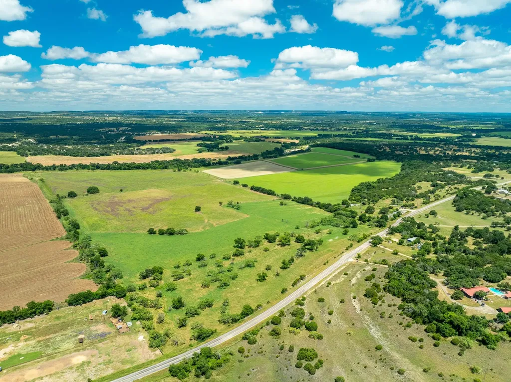 8044 580 E Kempner TX 76539