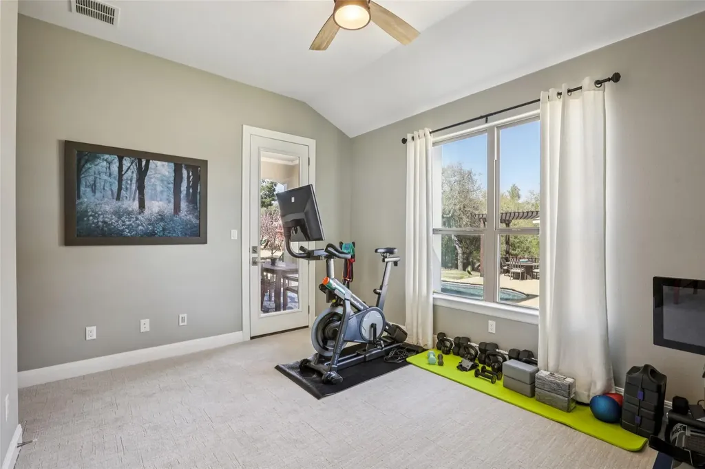 1000 Jonathan Cove Georgetown TX 78628