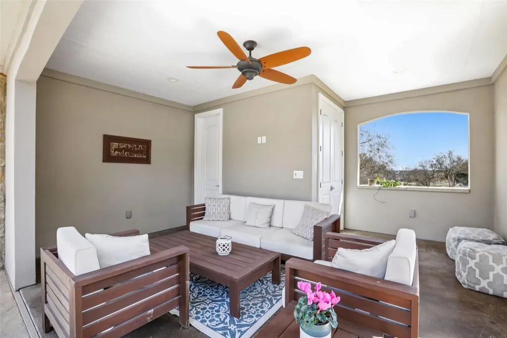 1000 Jonathan Cove Georgetown TX 78628
