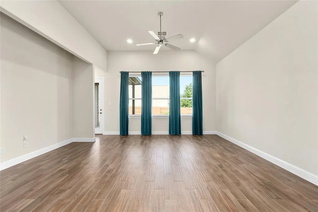 1613 Long Shadow Lane Georgetown TX 78628