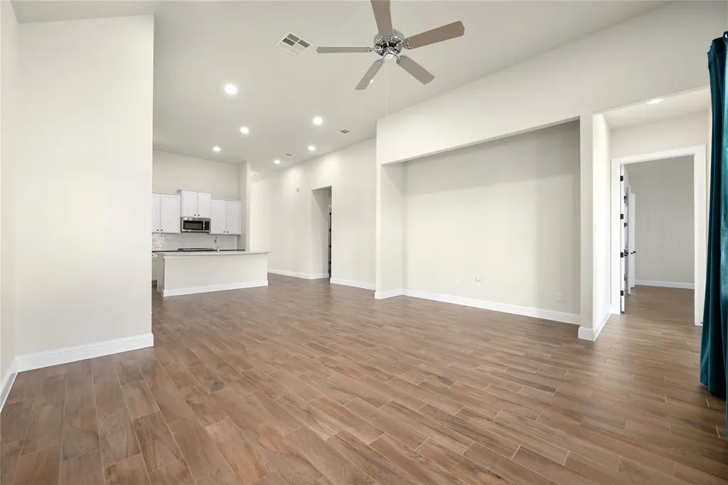 1613 Long Shadow Lane Georgetown TX 78628