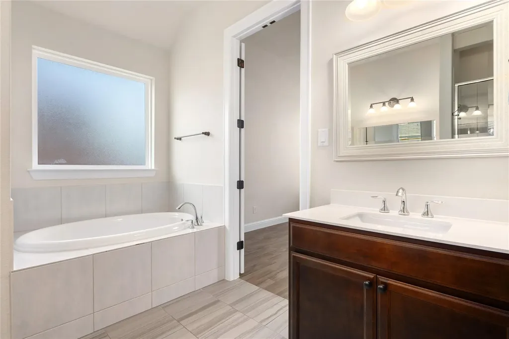1613 Long Shadow Lane Georgetown TX 78628