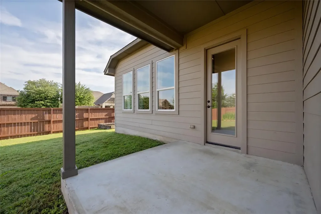 1613 Long Shadow Lane Georgetown TX 78628