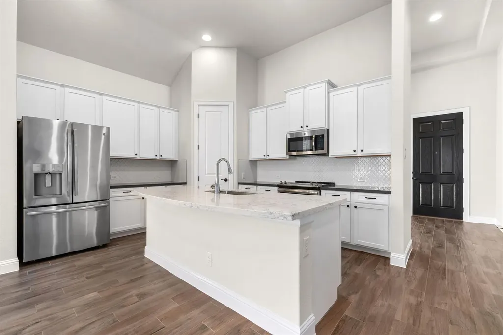 1613 Long Shadow Lane Georgetown TX 78628
