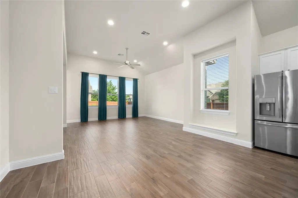 1613 Long Shadow Lane Georgetown TX 78628