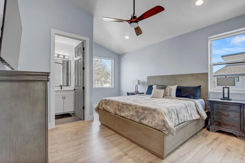 4703 Louis Avenue Austin TX 78721