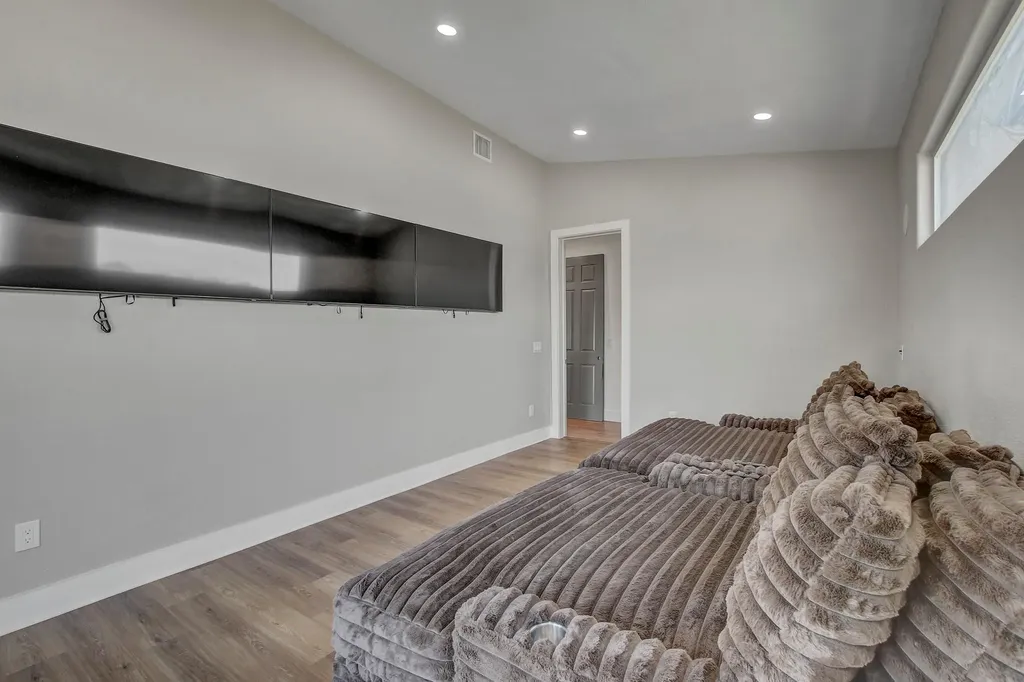 4703 Louis Avenue Austin TX 78721