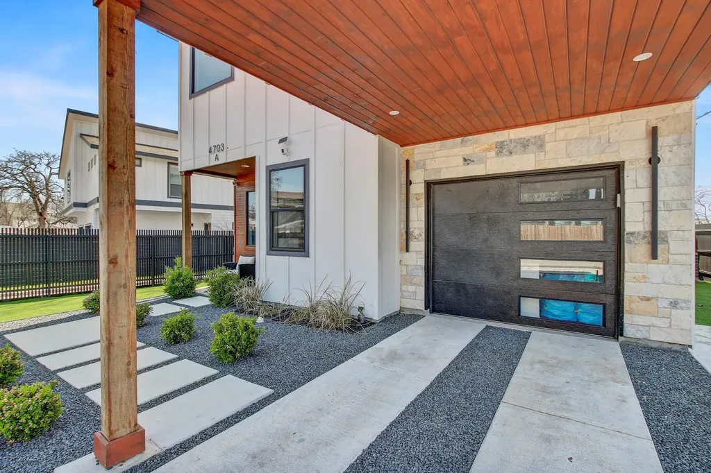 4703 Louis Avenue Austin TX 78721
