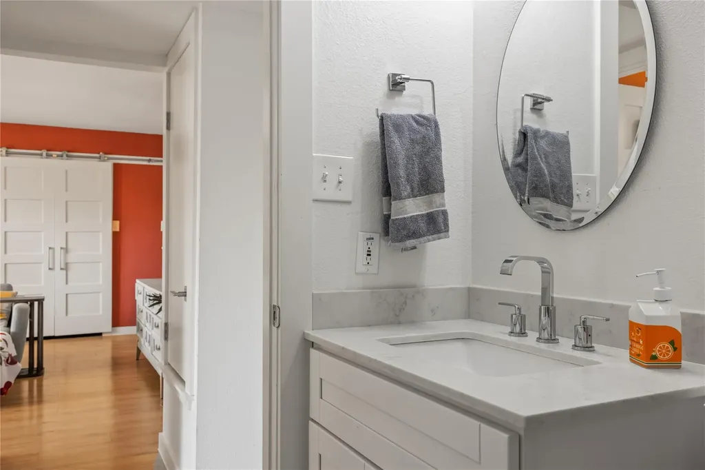 8605 Putnam Drive Austin TX 78757