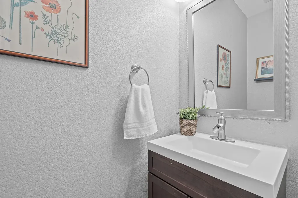 1209 Alpine Mountain Drive Leander TX 78641