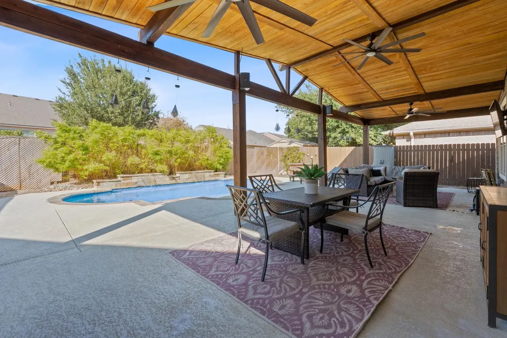 1209 Alpine Mountain Drive Leander TX 78641