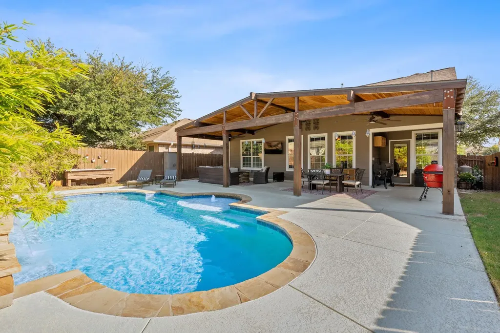1209 Alpine Mountain Drive Leander TX 78641