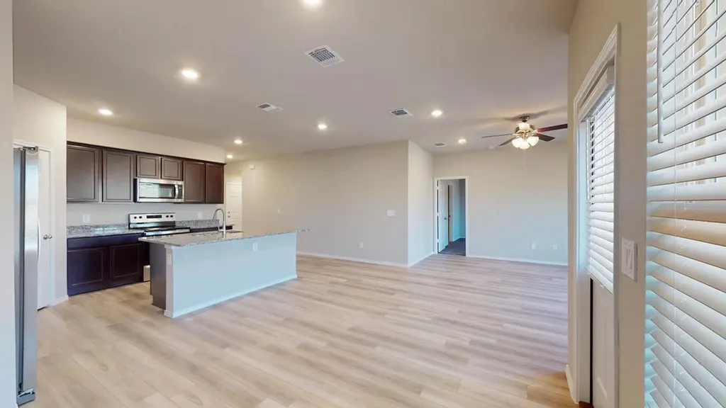 536 Hector Loop Georgetown TX 78626