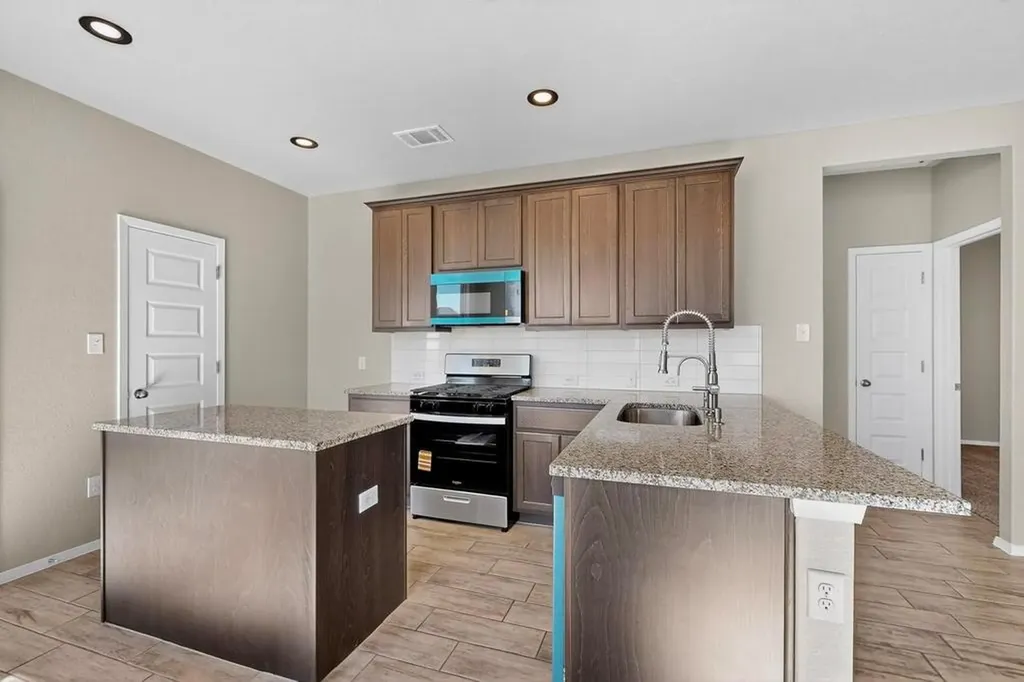 189 Fabion Street Kyle TX 78640