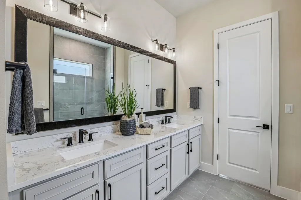 141 Christian Springs Drive Kyle TX 78640