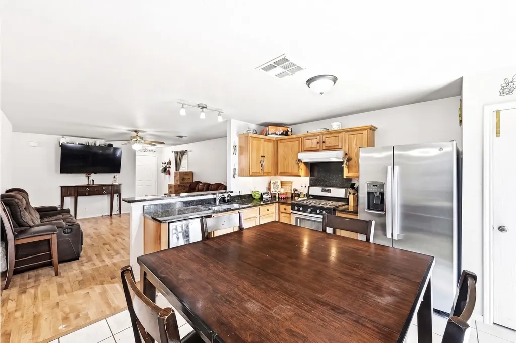 15001 Arizona Oak Lane Austin TX 78724