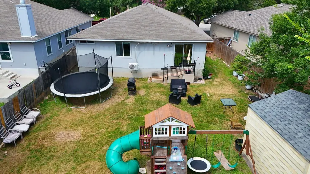 15001 Arizona Oak Lane Austin TX 78724