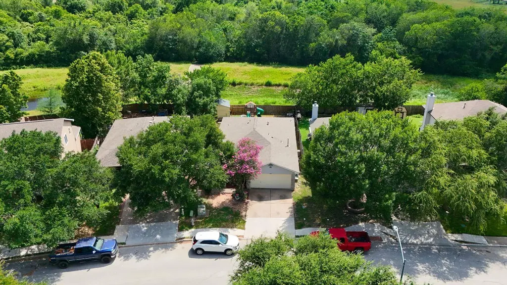 15001 Arizona Oak Lane Austin TX 78724