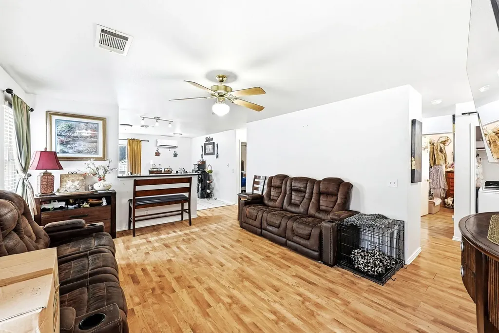 15001 Arizona Oak Lane Austin TX 78724