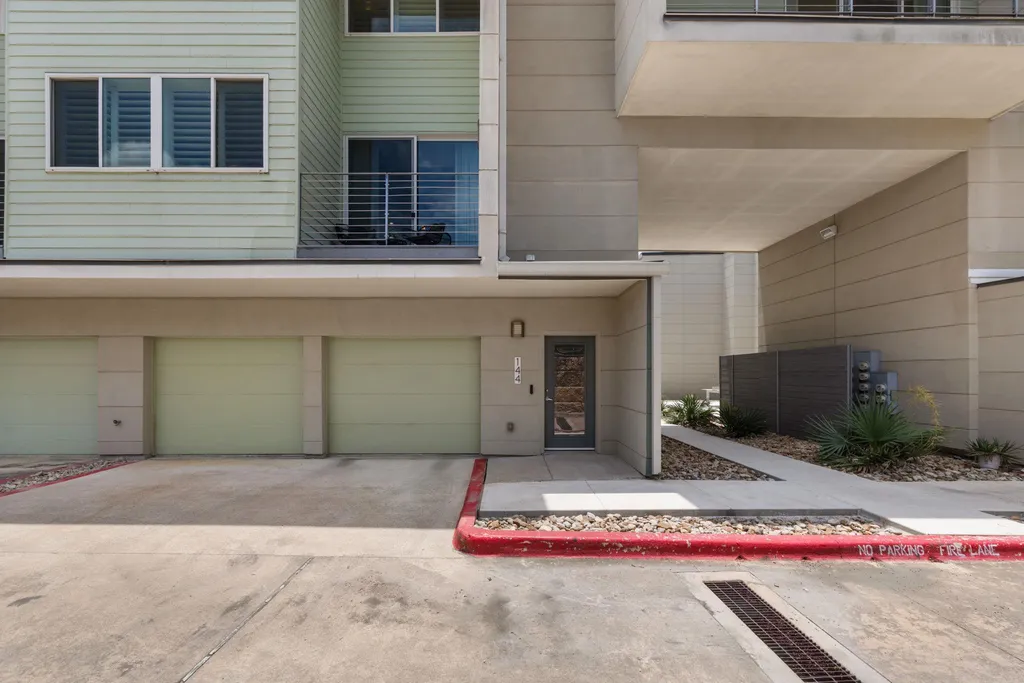 604 North Bluff Drive Austin TX 78745