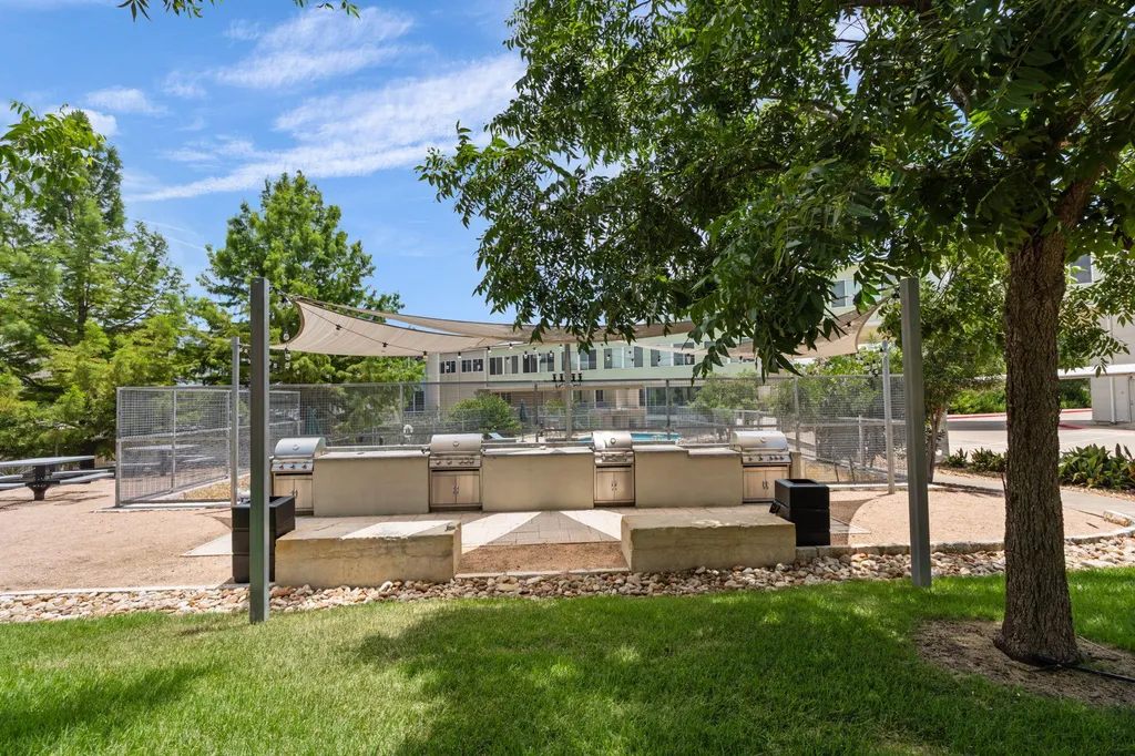 604 North Bluff Drive Austin TX 78745