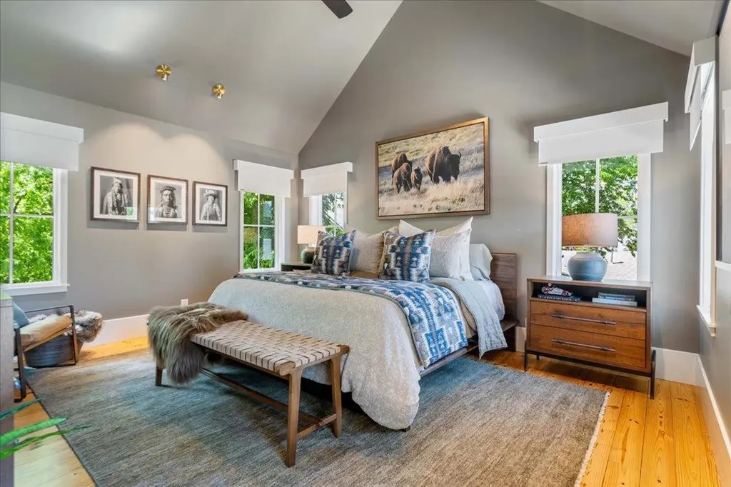 1306 Clifford Avenue Austin TX 78702