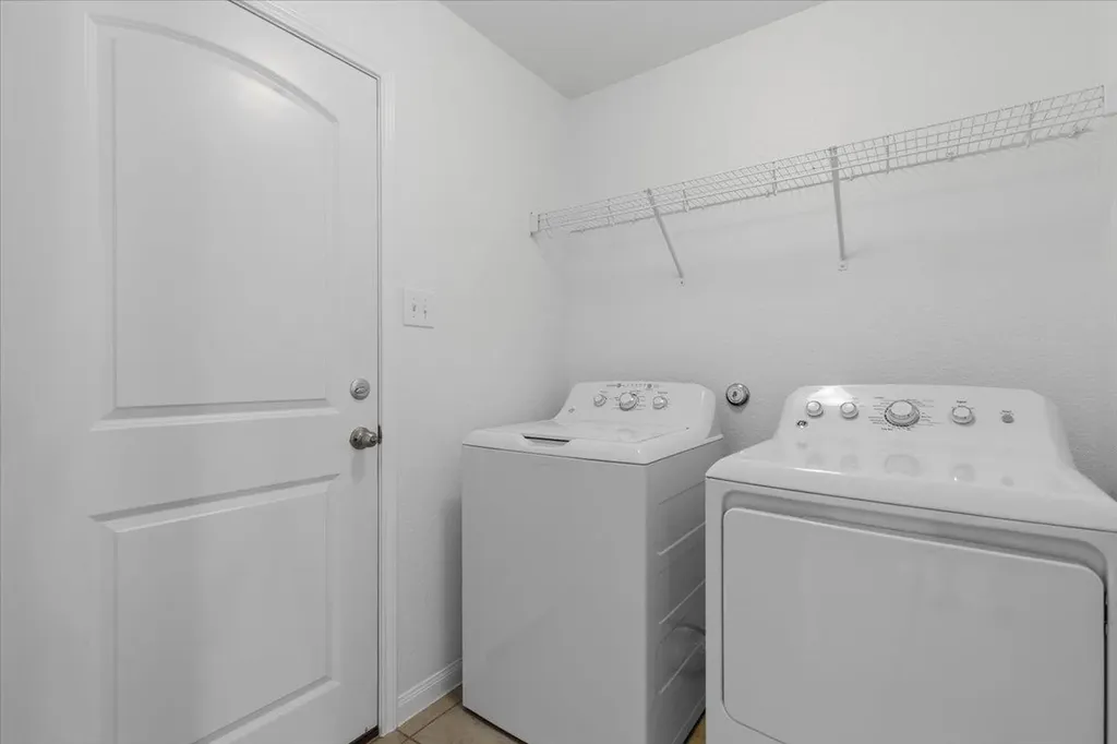 19513 Smith Gin Street Manor TX 78653