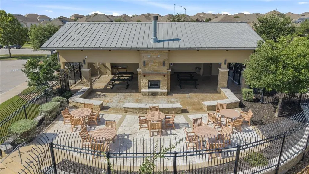 19513 Smith Gin Street Manor TX 78653