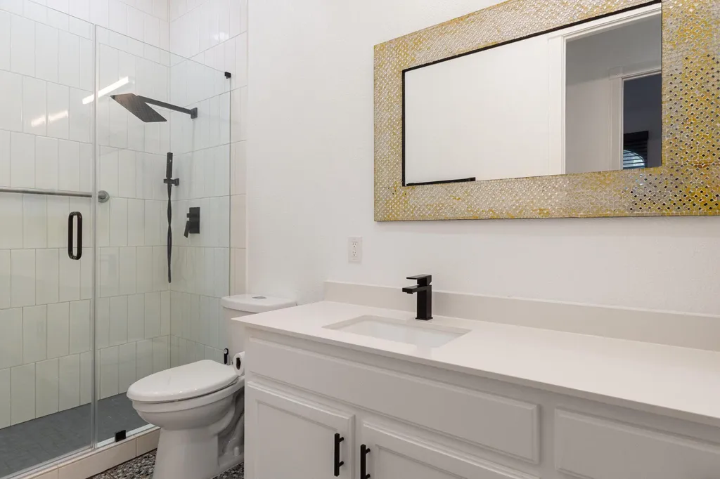 346 The Oaks Boulevard Elgin TX 78621