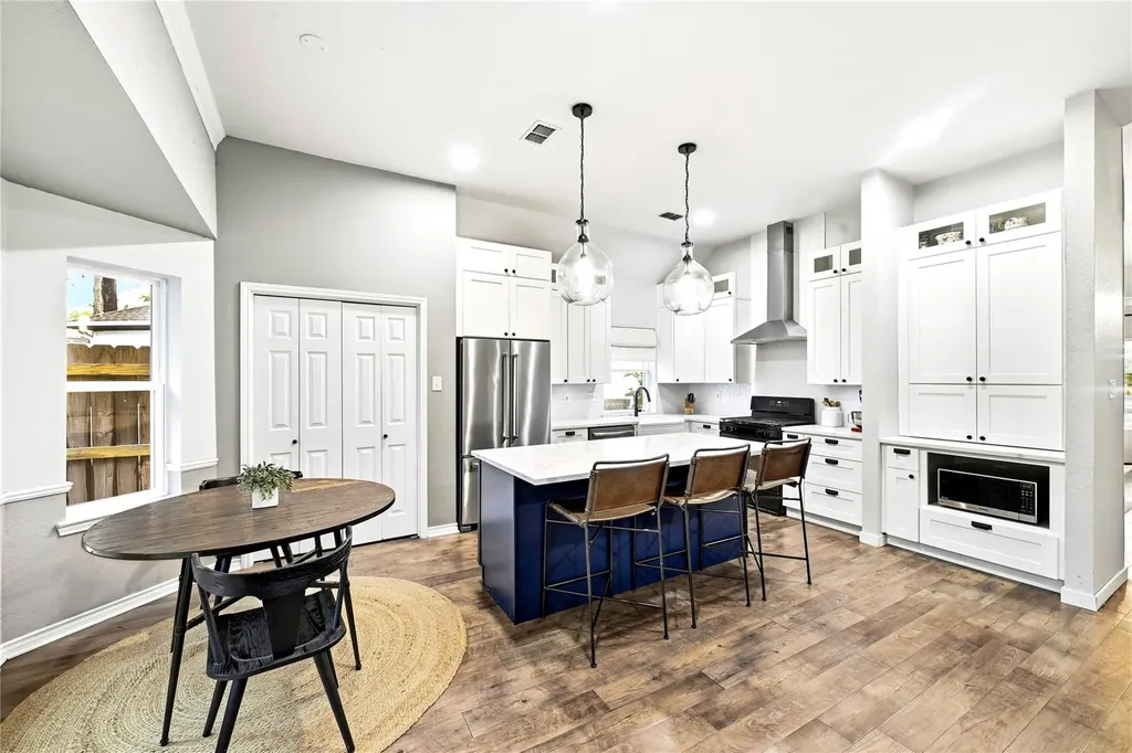 6404 Danvers Court Austin TX 78739