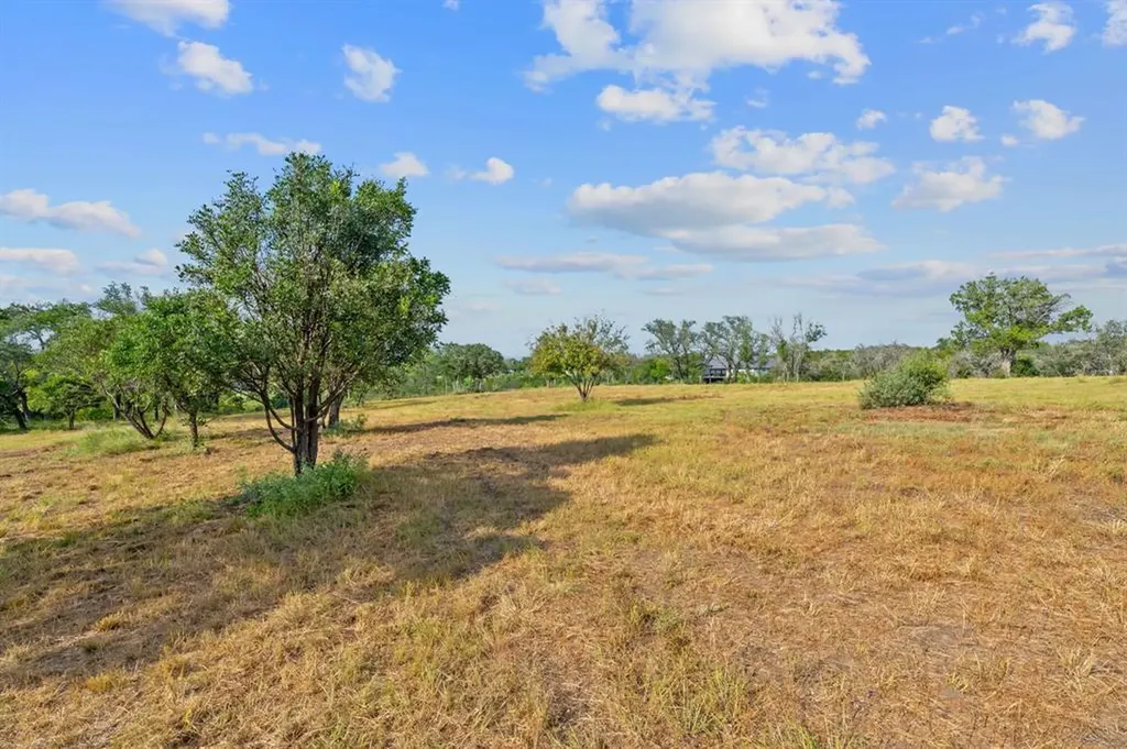 100 & 200 Contrails Way Spicewood TX 78669