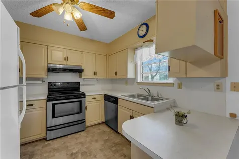 901 N Hill Street Burnet TX 78611