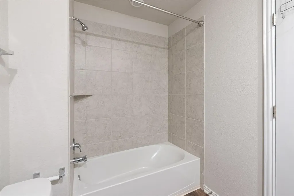 13608 Bullhorn Acacia Pass Manor TX 78653