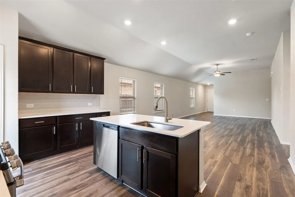 13608 Bullhorn Acacia Pass Manor TX 78653