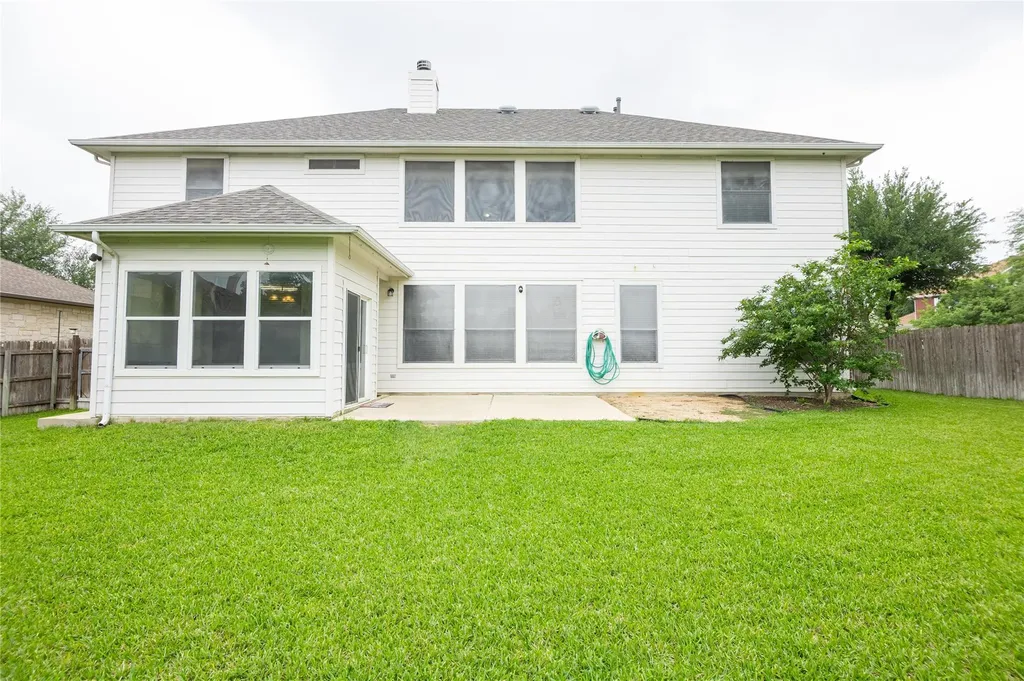 1105 Clemson Cove Pflugerville TX 78660