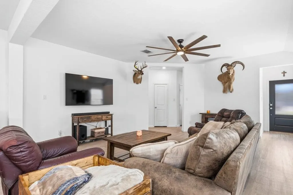 5814 Vestige Bend Bulverde TX 78163