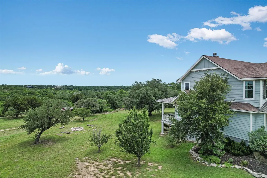 600 Abbey Road Liberty Hill TX 78642