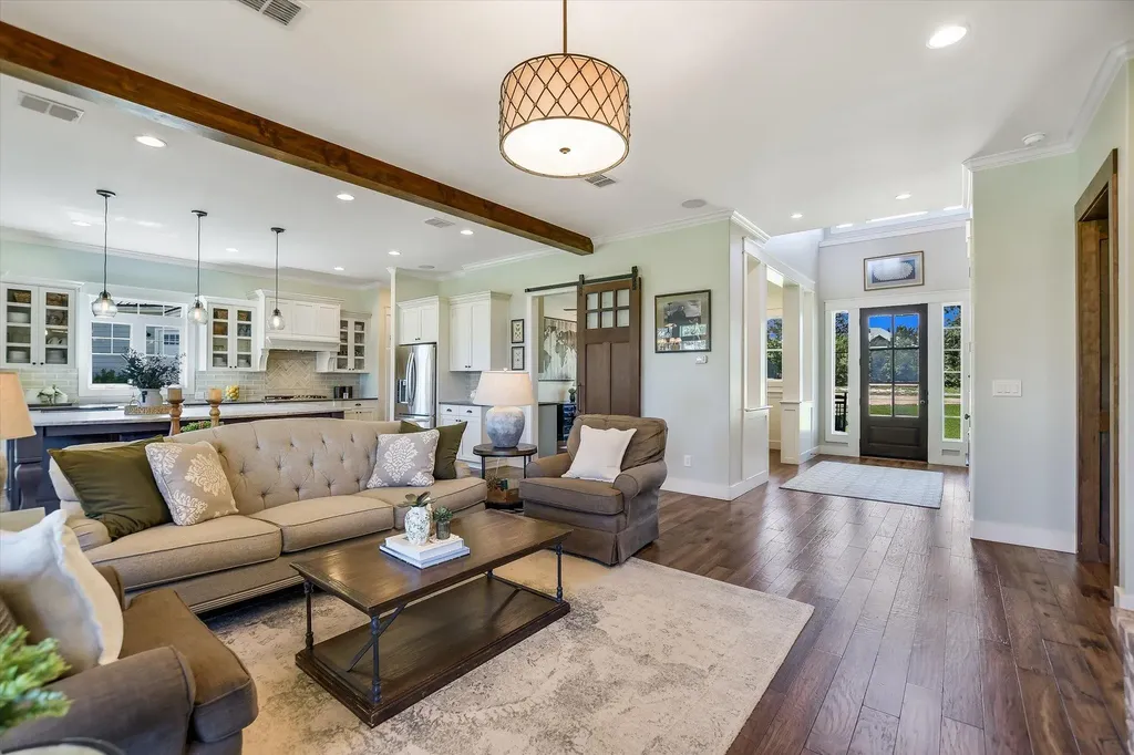 600 Abbey Road Liberty Hill TX 78642