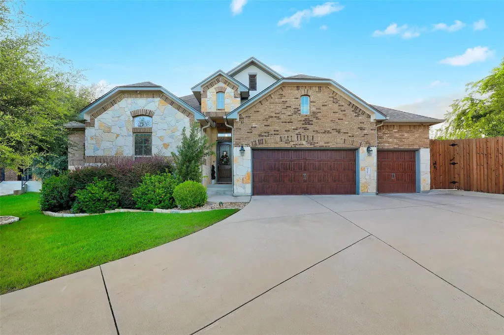2304 Vaquero Cove Leander TX 78641