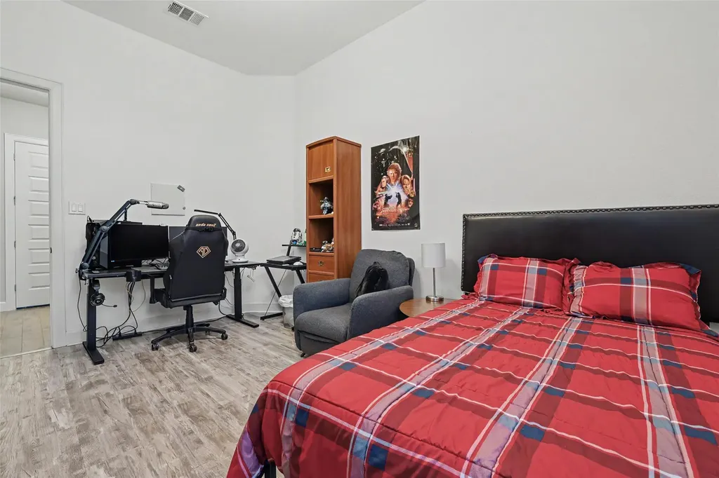 2304 Vaquero Cove Leander TX 78641