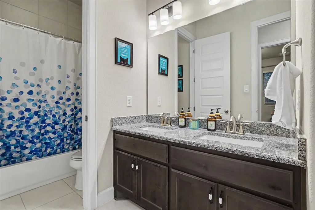 2304 Vaquero Cove Leander TX 78641