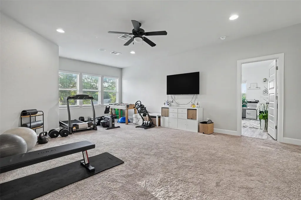 2304 Vaquero Cove Leander TX 78641