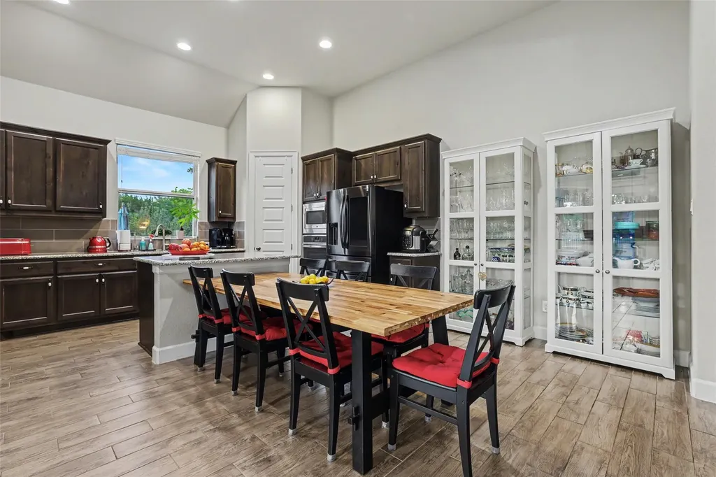 2304 Vaquero Cove Leander TX 78641