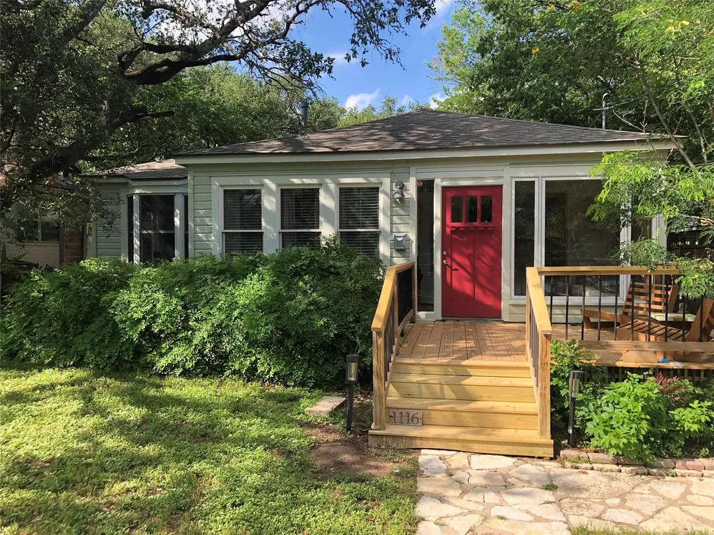 1116 Mission Ridge Austin TX 78704