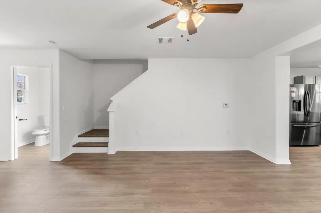 2110 Nogales Trail Austin TX 78744