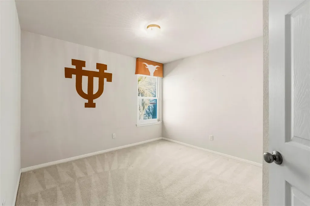 1156 Woodlands Drive Kyle TX 78640